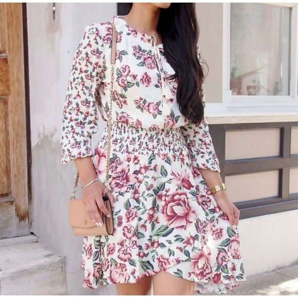 FARM Rio Dresses & Skirts - Farm Rio Anabela White Floral Smocked Ruched Waist Long Sleeve Dress XXS